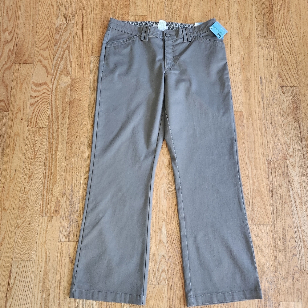 NWT Y2K LEE No Iron Boot Cut Khaki Pant Lower Waist Size 14